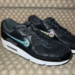 Nike Air Max 90’s W9 IRIDESCENT BLACK